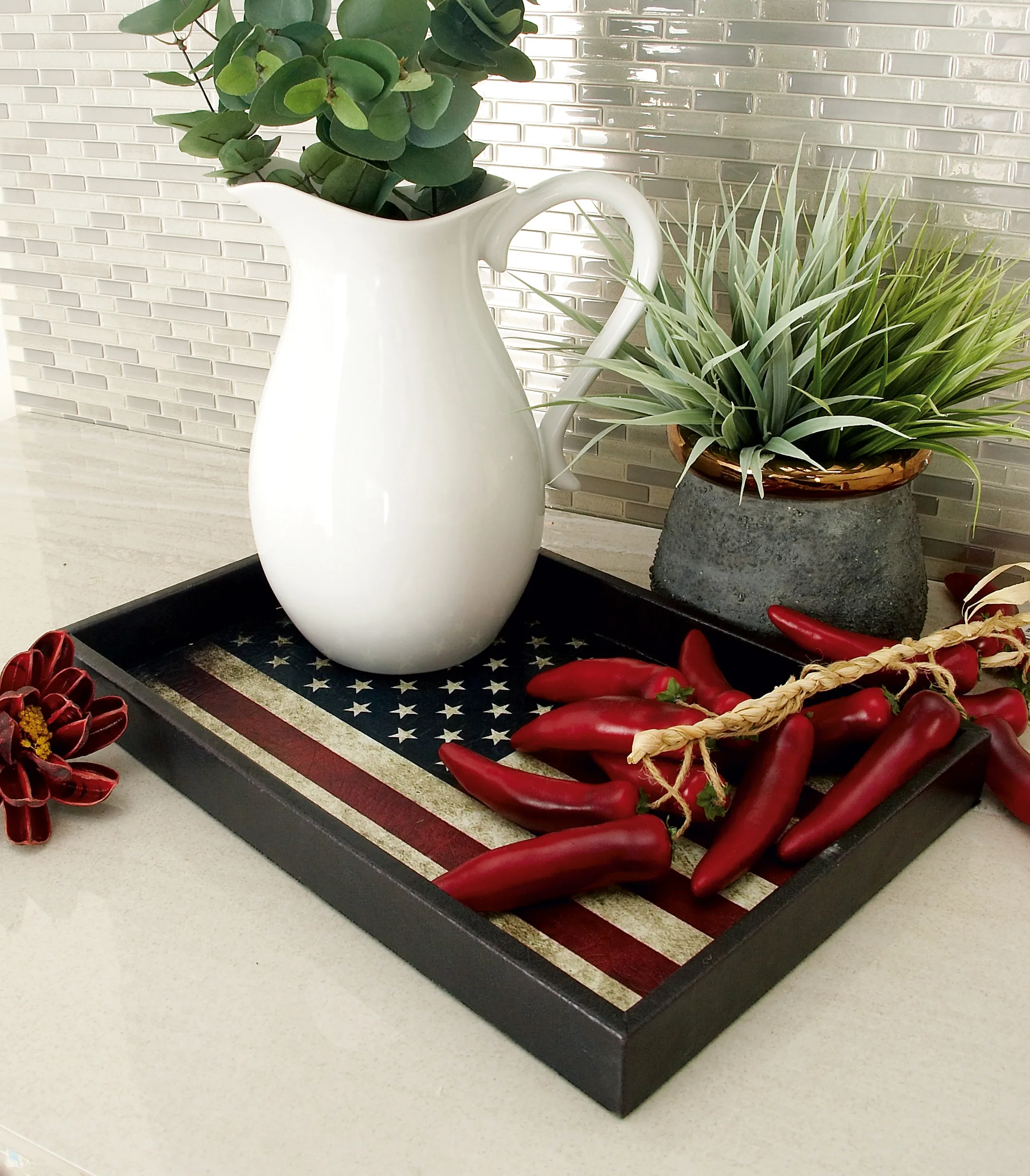 

NEW Rectangular Wood American Flag Trays Set of 3 21" 19" 17"