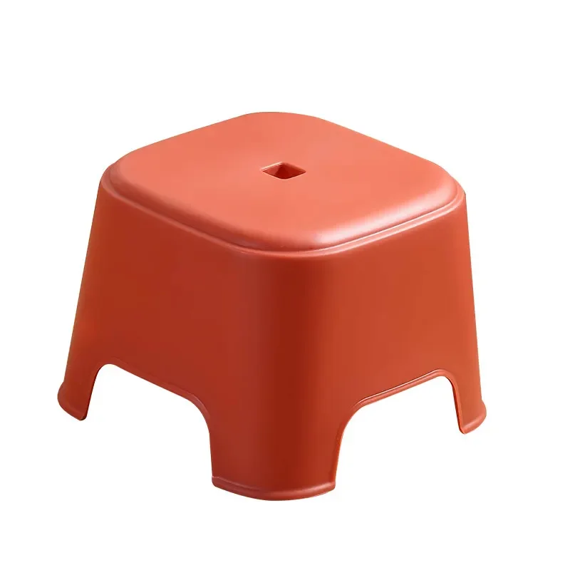 короткий табурет небольшой пластиковый для ванной комнаты можно штабелировать и
