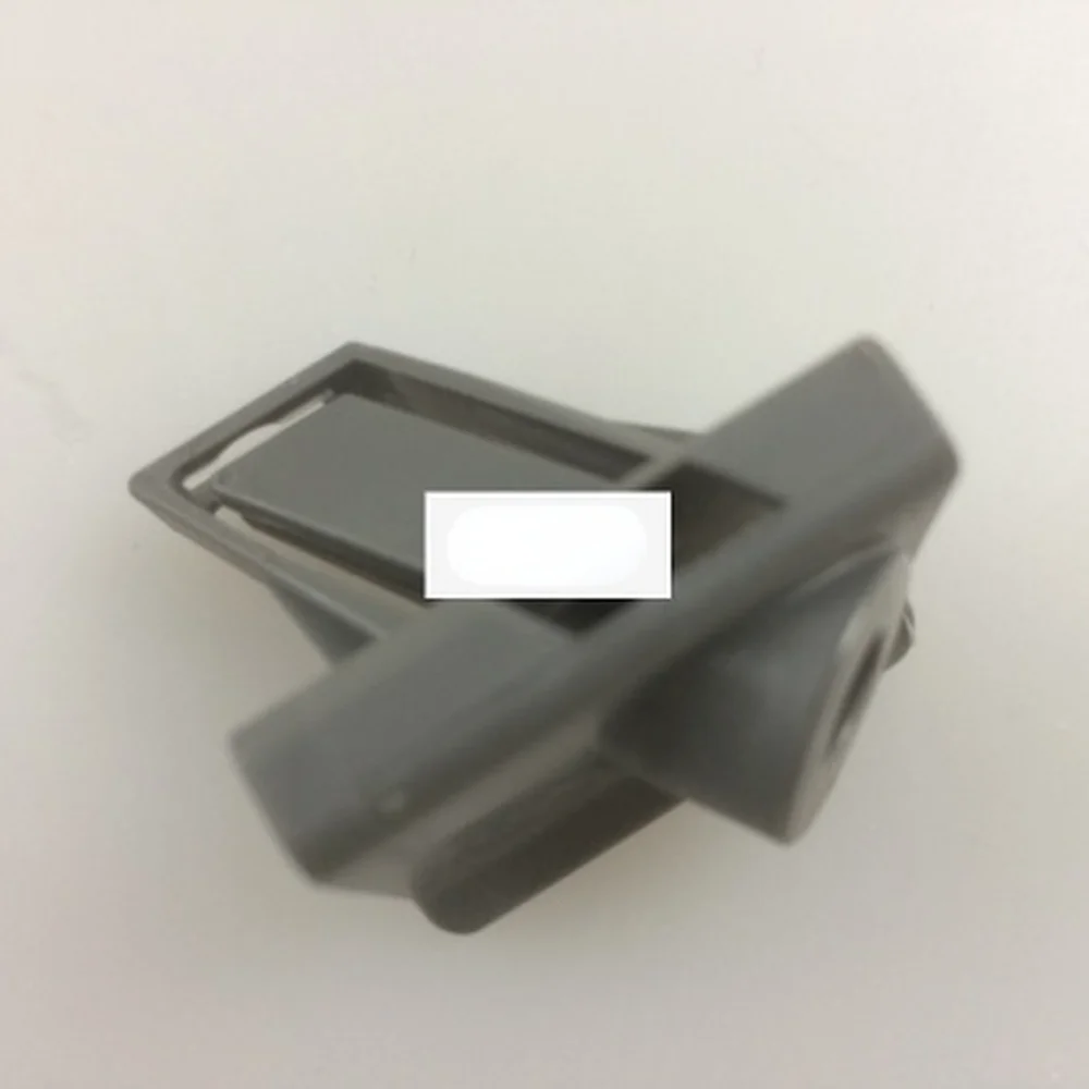 

62224-JG000 Car Bumper Fastener Trim Fender Bracket Clip Rivets For Renault NISSAN