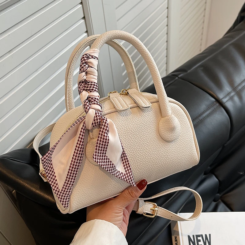 

Простая модная женская сумка через плечо, новинка 2022, высококачественные текстурные Сумки из искусственной кожи на плечо, элегантные женск...