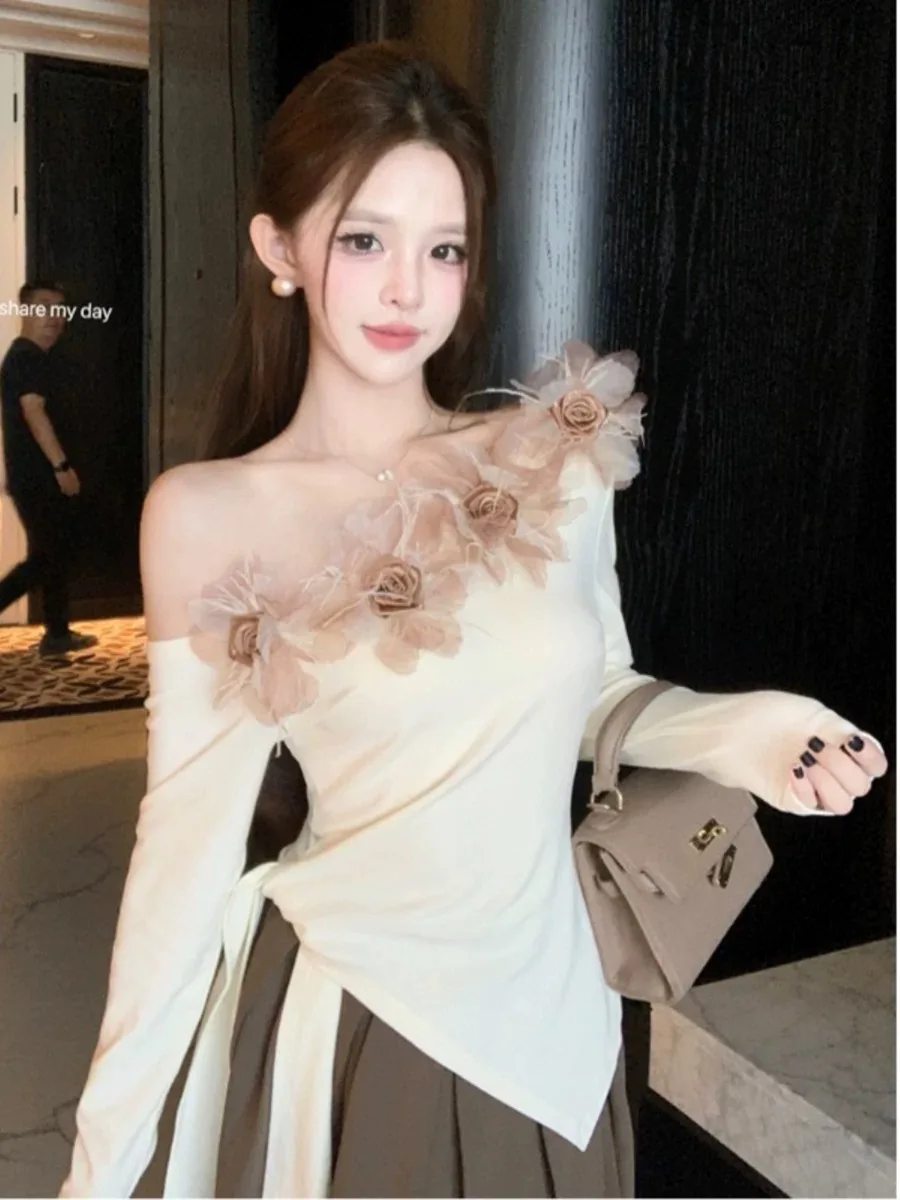 Топ с 3D цветком и косым вырезом блузка женские весенне-осенние рубашки милые топы