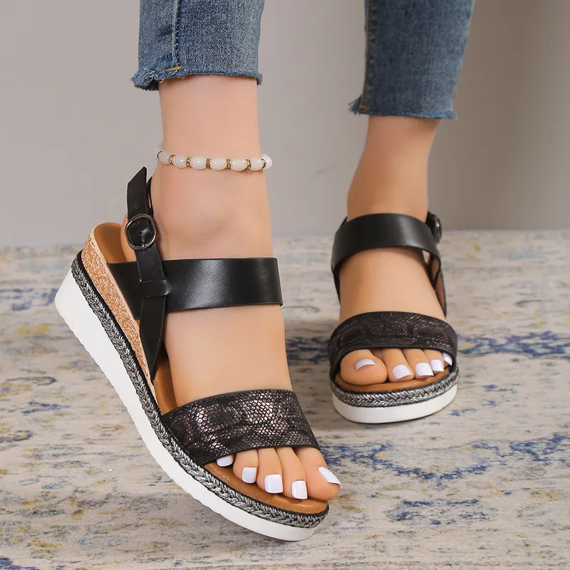 Summer New European and American Fashion Buckle Wedge Heel Thick Sole Sandals for Women 2023 Outdoor Comfortable Roman Shoes