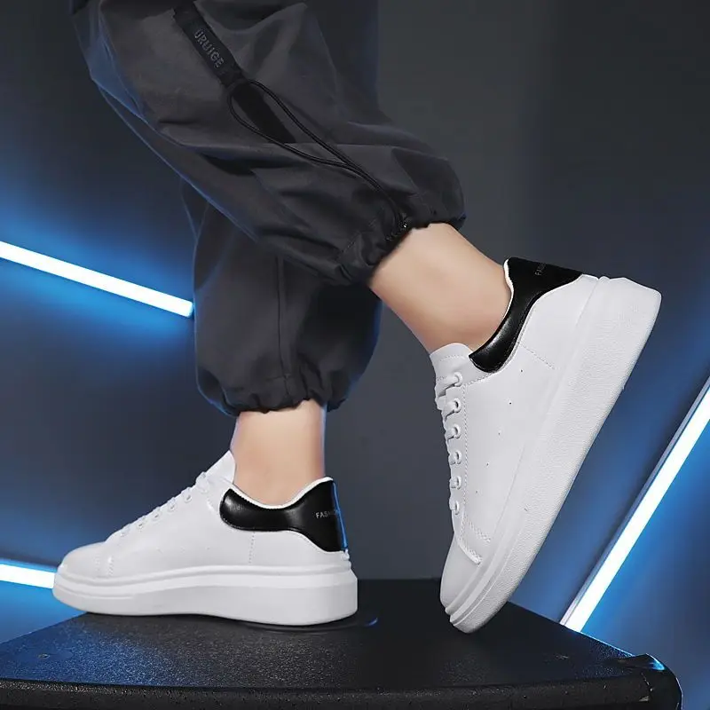Men's Shoes New 2023 Fashion Sneakers Nafei MaiKun Men Shoes Classic 4 Seasons Small White Shoes Men's Low Top Casual Shoes