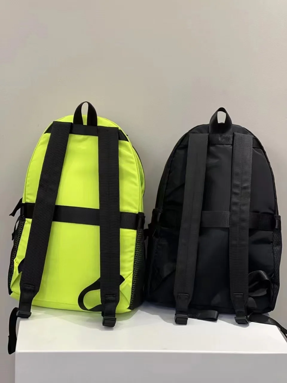 NWT Backpack  27 L Big Size Outdoor Bags Style Women Sports Bag High Quality Gym Women Handbags Gym Bags