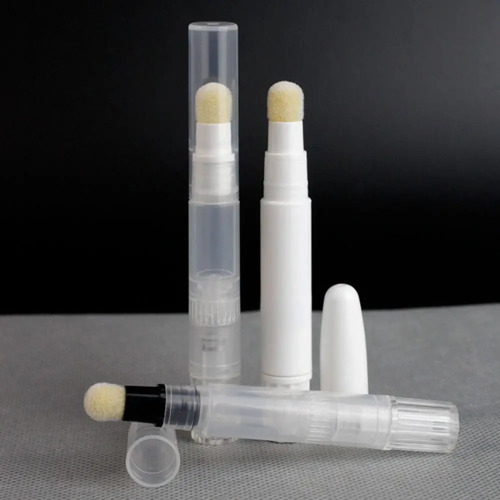 

1/1.5ml Rotary Concealer Container Twist Pens Refillable Empty Bottle With Brush Portable Head Spong Subpackage Tube for Travel