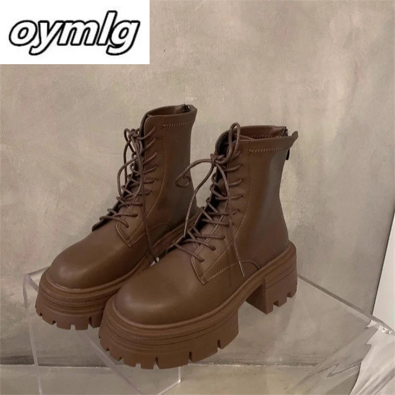 

2023 Autumn/Winter New Vintage Thick Heel Lace up Thick Sole Short Boots