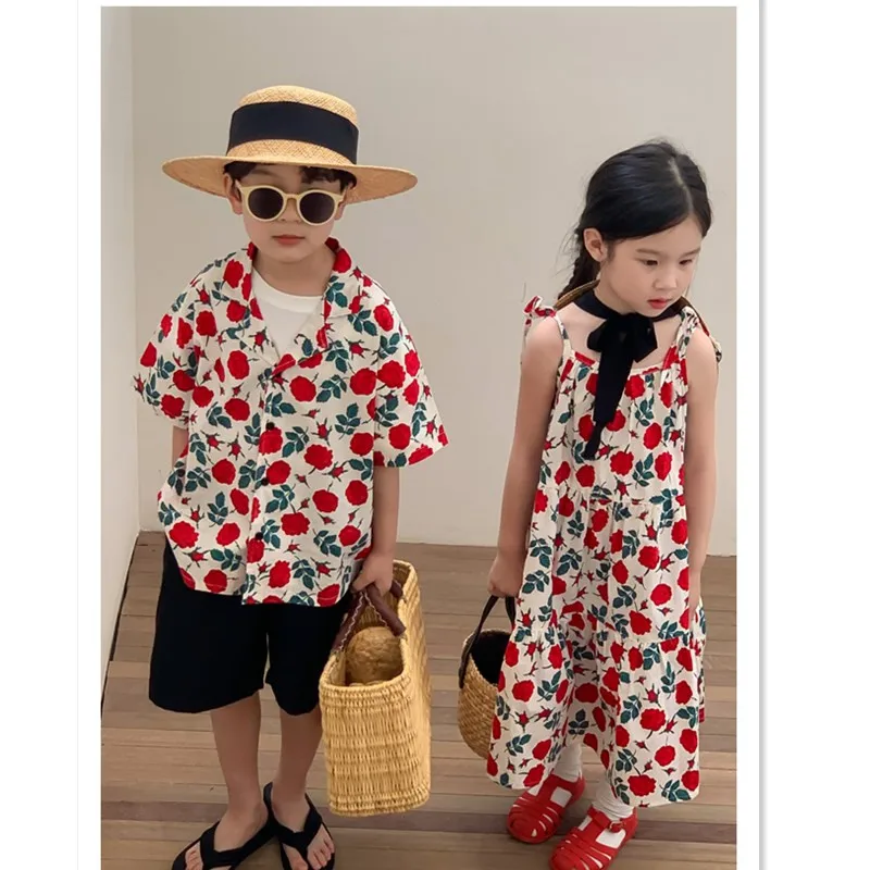 

Корейские летние костюмы для братьев и сестер, новинка, детская одежда для маленьких братьев и сестер, платье с цветами для девочек или руба...