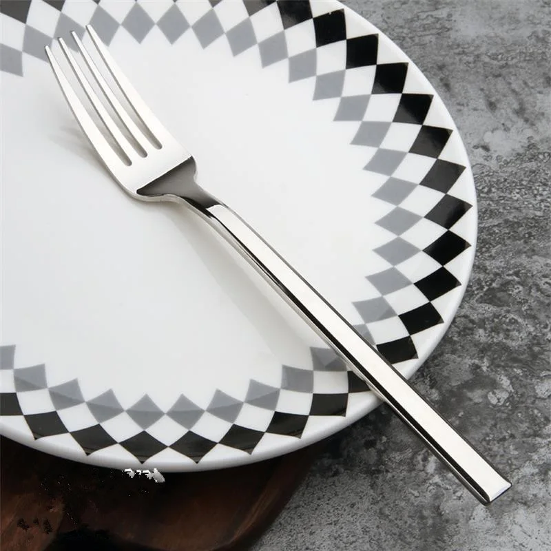 

2-6pcs Dinner Fork 304 Stainless Steel Thickness Dessert Cake Fruit Forks Korean Tableware Lunch Fork Flatware Set 15/18/21CM