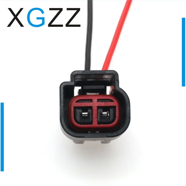 

Compatible with Ford Focus 1.8 2.0 Zhisheng 2.3 High Voltage Pack Ignition Coil Plug DJ7024F-1.5-21