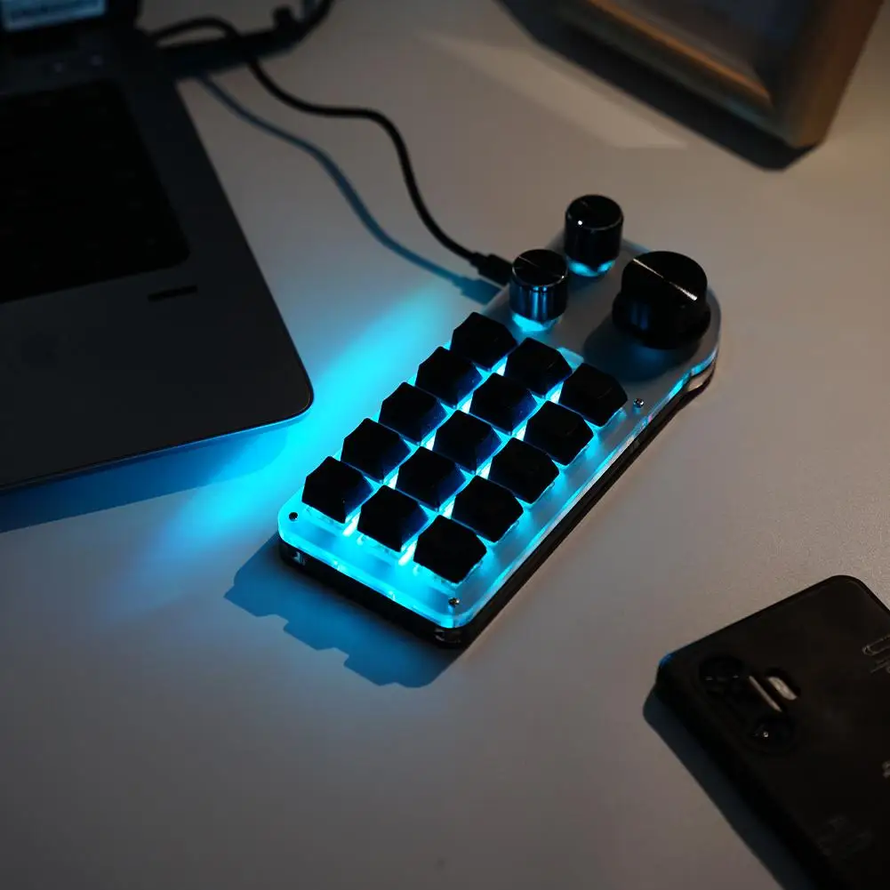 

15keys 3 Knob Rgb Programcustom Macro Keyboard Hot Accessories Gamer Mini Swap Mechanical R8v5