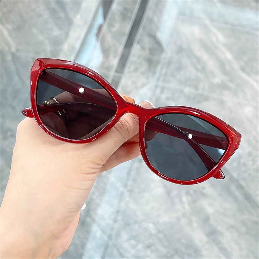 

SHENMEIYU Cat Eye Fashion Sunglasses Women Vintage Luxury Brand Designer Retro Cat Eye Colorful Eyewear For Female Oculos De Sol