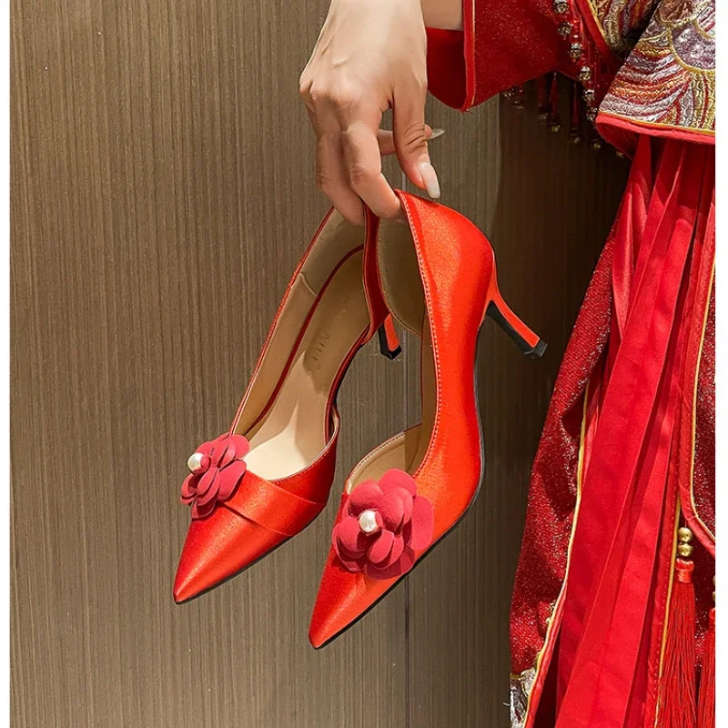 

French White Heels Wedding Shoes Flowers Hollow New Camellia High Heels Women's Pumps Wedding Dress Banquet Red Bridal Shoes