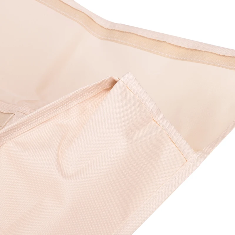 На русский язык данное название товара переводится следующим образом: Защитный чехол для наружного телевизора бежевого цвета, универсальный и водонепроницаемый, для экранов ЖК, LED и плазменных телевизоров. Со встроенным дном и пультом.