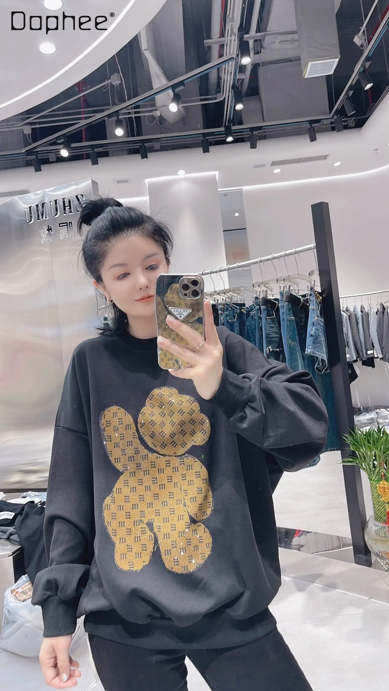 2023 Spring New Women's Rhinestone Letter Bear Pattern Loose Sweater Coat Female Round Neck Long Sleeve White Sweatshirt Top