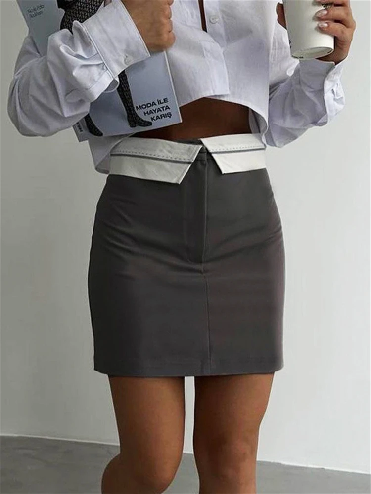 

TARUXY 2023 New Y2k Skirt Turn-Down Contrast Color Black Skirt Summer Casual Solid Ladies Pencil Slim Mini Skirts Buttom