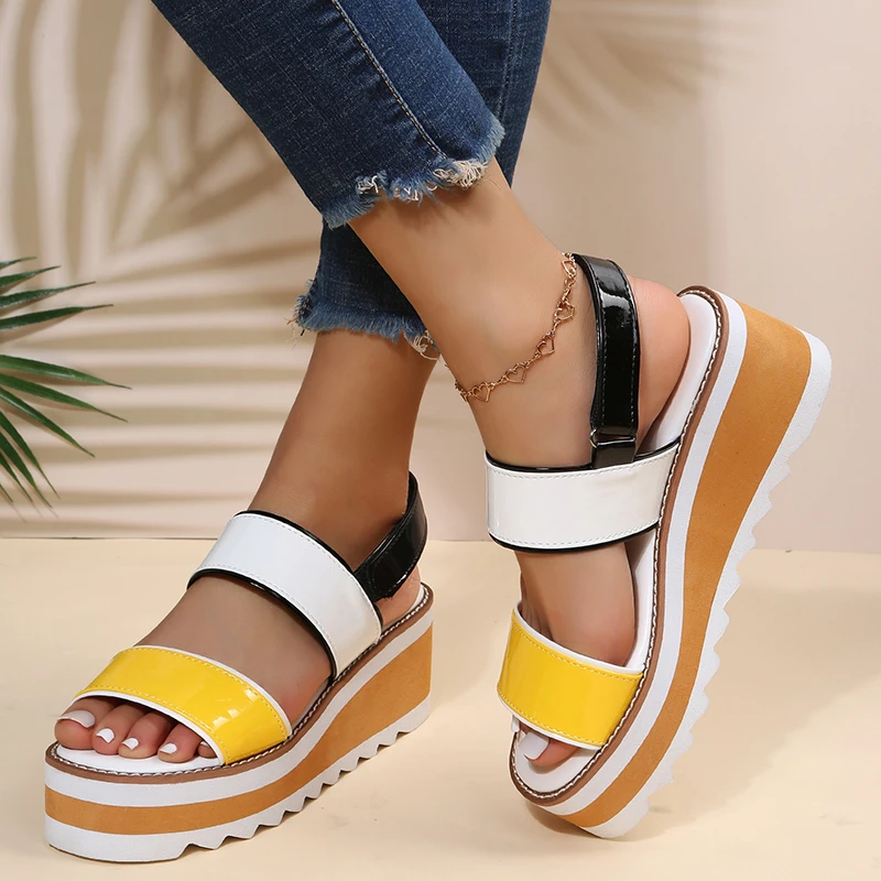 

Summer Ladies Shoes Thick Bottomn Casual Footwear Female Fashion New 2022 Comfort Women Sandals Platform Plus Size PVC
