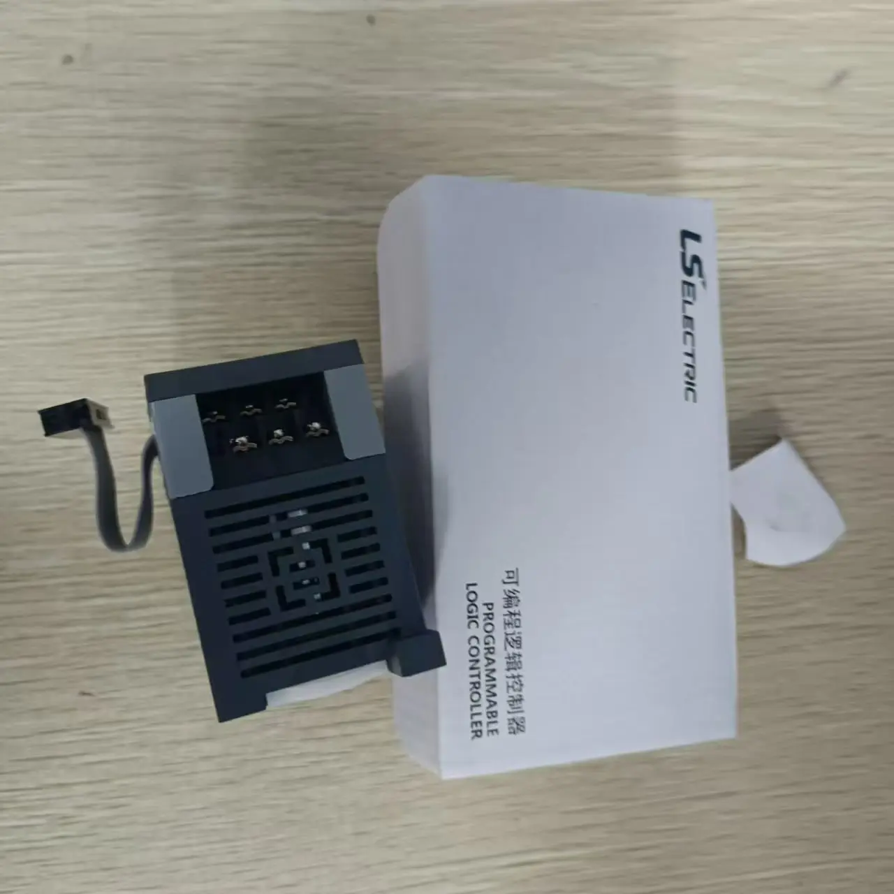 LS Automation PLC module XXE-RY16A XXE-TR10A XXE-DR20A XXF-ADHA XXF-ADHB XXF-AD2A XXF-DA2I лампа управления