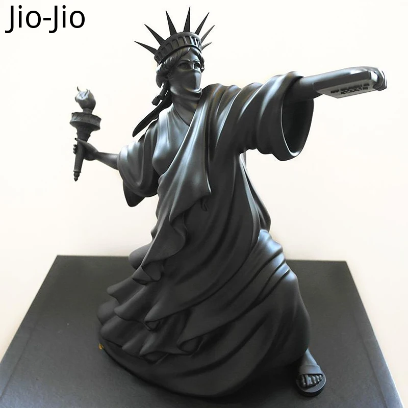 

Luxury American Torch Goddess Ornaments Figurines for Interior Statues and Sculptures Home Living Room Decoration Accessories