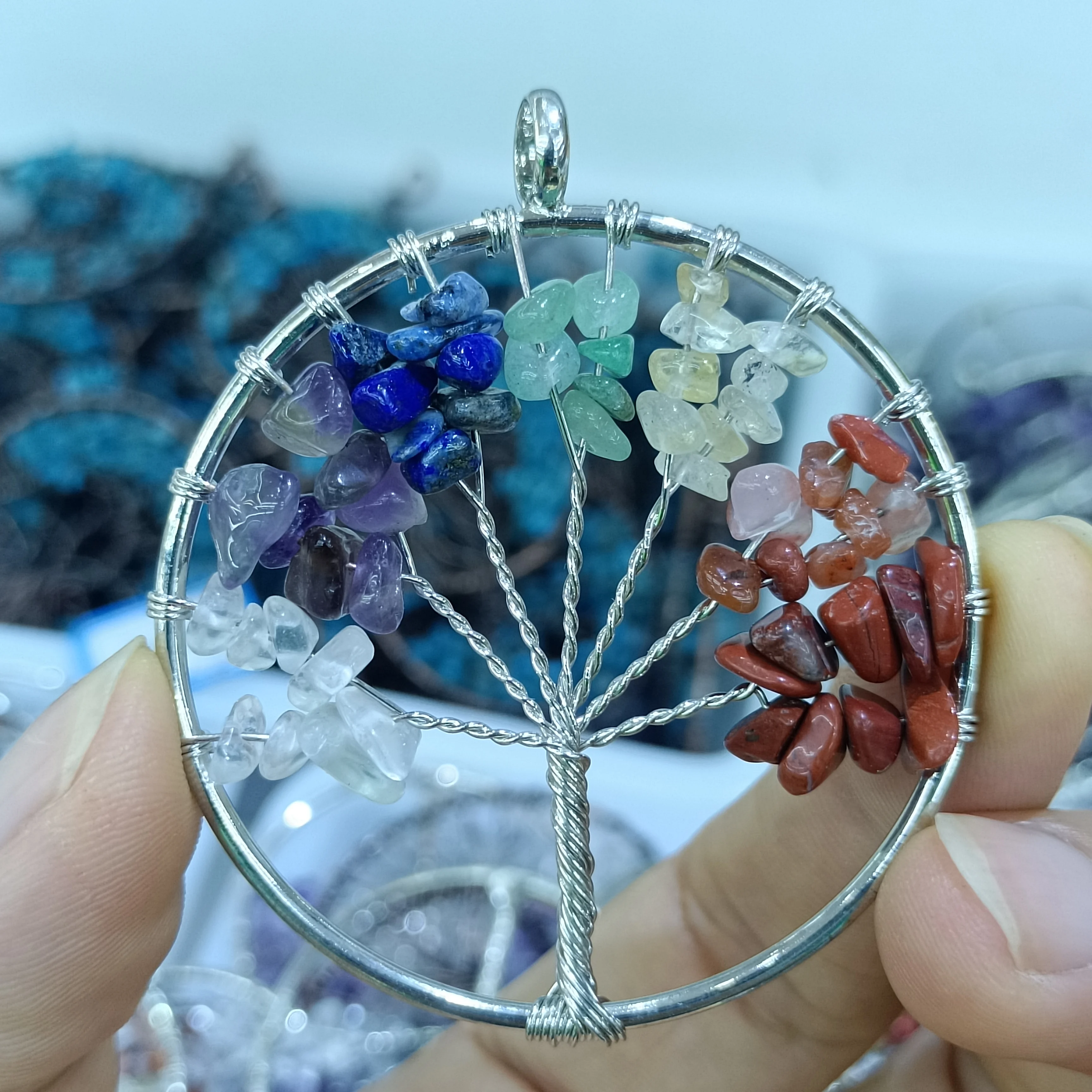 

NATURAL CRYSTAL STONE HANDCRAFTED PENDANT CRYSTAL ENERGY DECORATION CRAFT GIFT