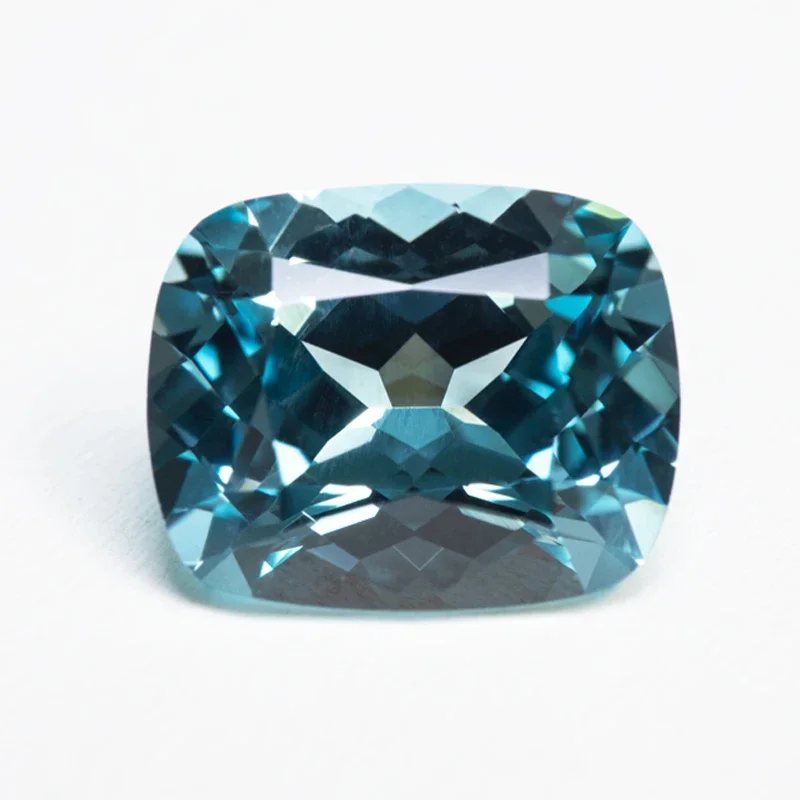 Выращен в лаборатории сапфир аквамарин цвет прямоугольная форма подушки VVS1