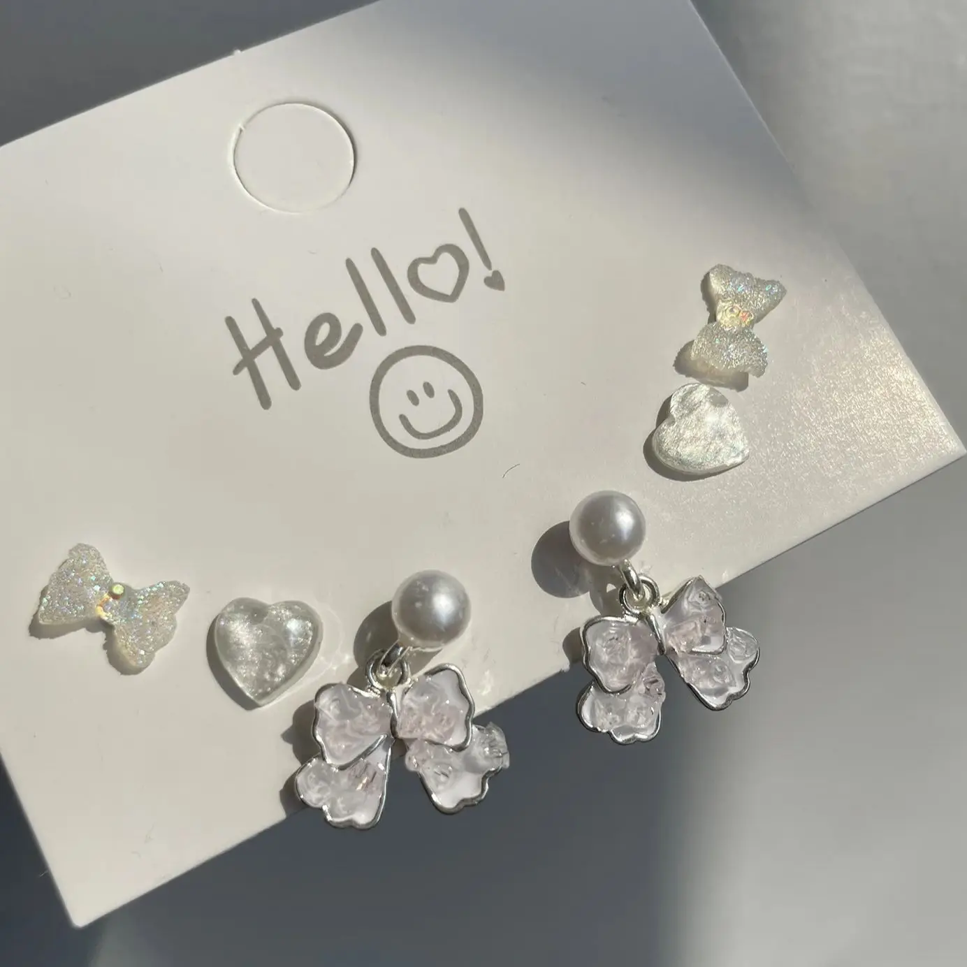 Комплект женских серег с искусственным жемчугом 6 шт.