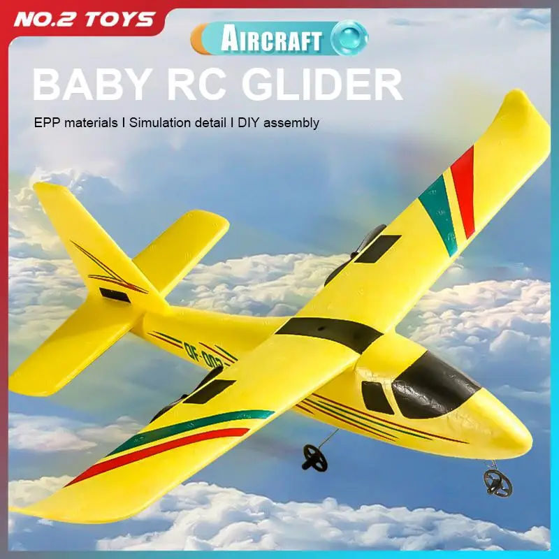 Радиоуправляемый самолет с дистанционным управлением