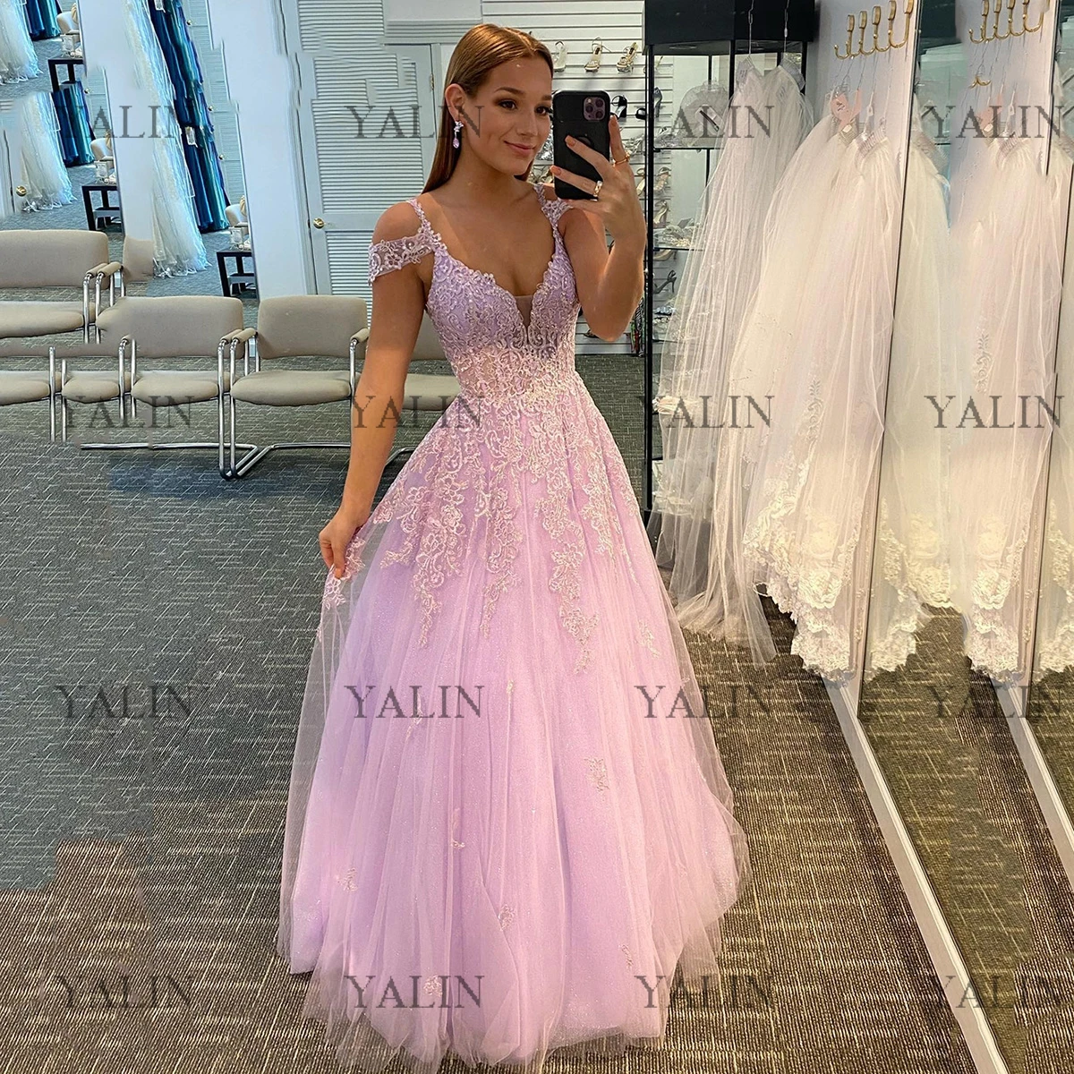 

Женское вечернее платье YALIN, с длинным рукавом, V-образным вырезом, длиной до пола, сиреневое кружевное платье для выпускного вечера, длинное ...