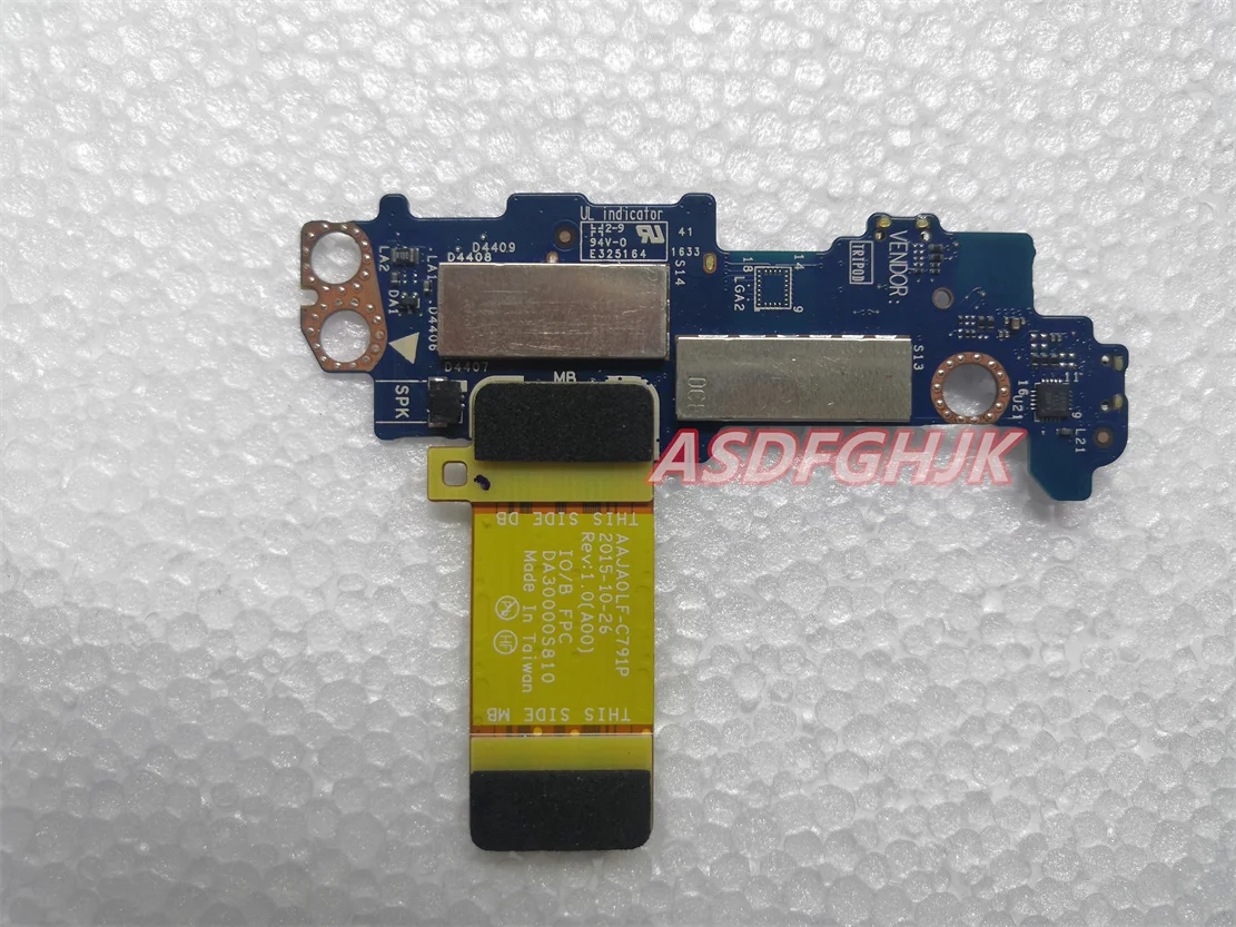 

Original SD Reader Circuit Board For Dell Latitude 11 5175 5179 G72MR 0G72MR LS-C791P TESE OK