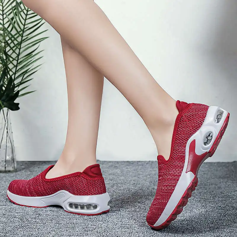 

Sho White Sports Shoes Anti-Skid Soled Ladies Sneakers 2021 Good Quality Women Platform Sport Shoes Black Running Shoes Tennis