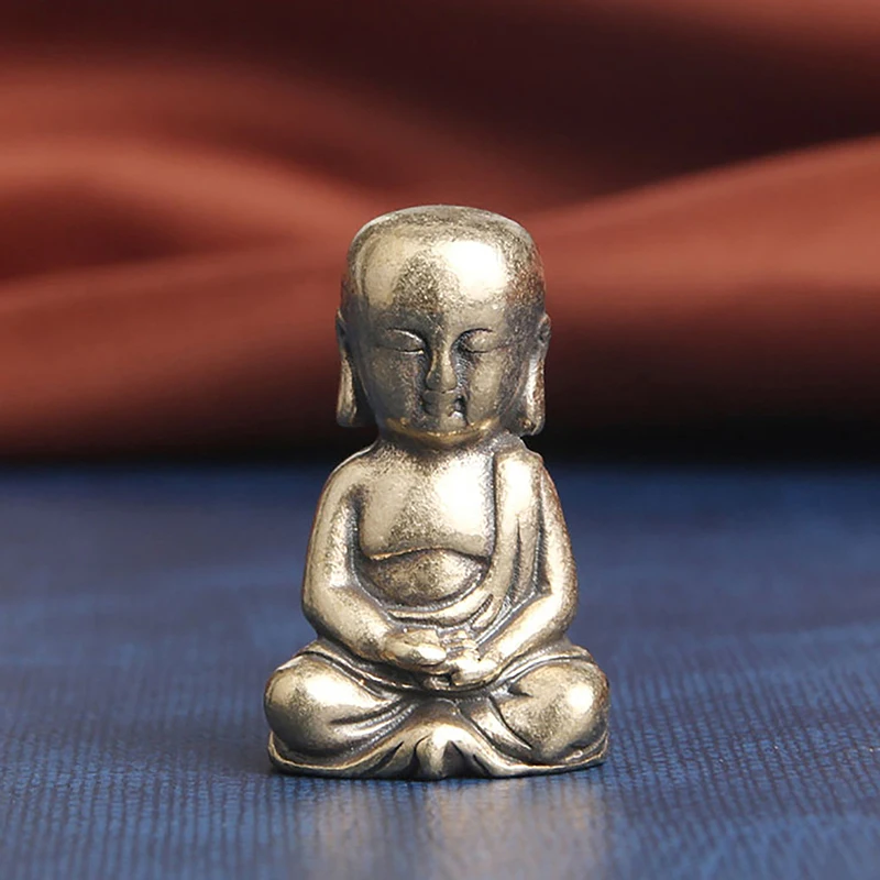 

Винтажная латунная статуя Будды, украшения из чистой меди, тибетская Бодхисаттва, миниатюрные фигурки, украшение для дома и офиса