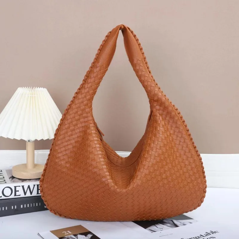 

2023 Luxury Designer Bags for Women Braid Casual Totes Solid Knitted Handbag Fashion Women Shoulder Bags Bolsas Para Mujeres