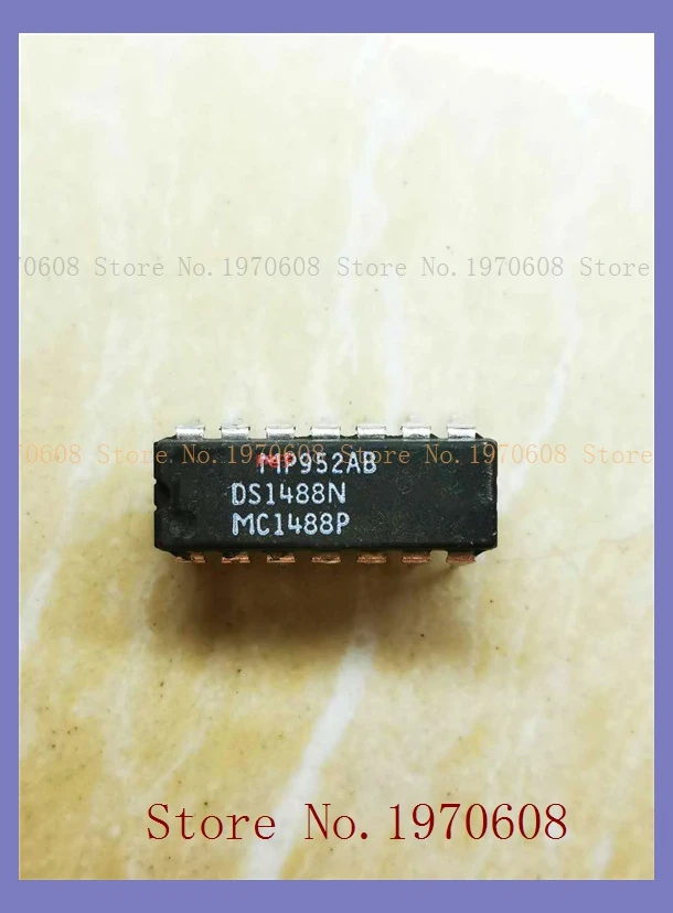 

DS1488N DS1488 MC1488P DIP старое