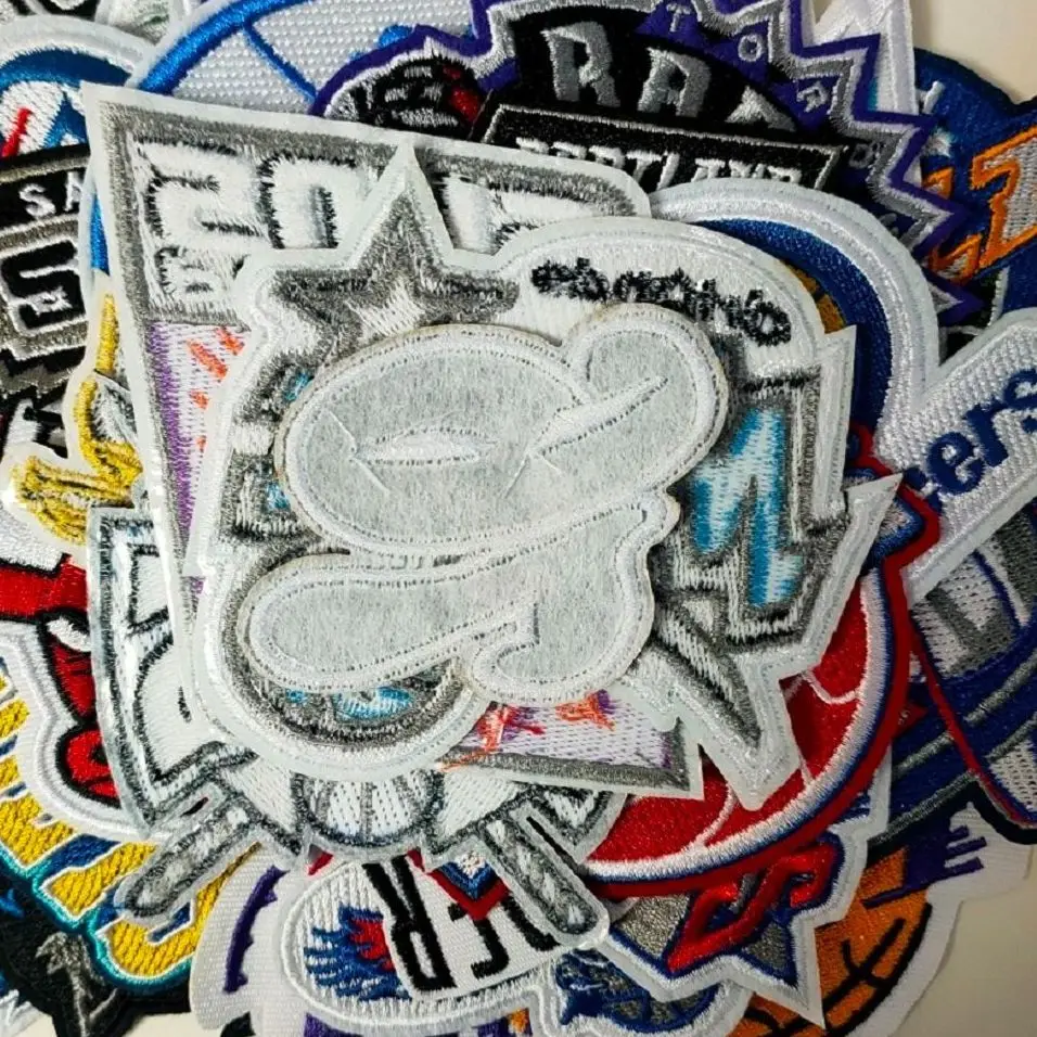 

5 Pcs/lot Basketball team series Logo Patches For on Clothing Jackets DIY Sew Ironing Embroidery Patch Hat T Shirt decor Badge