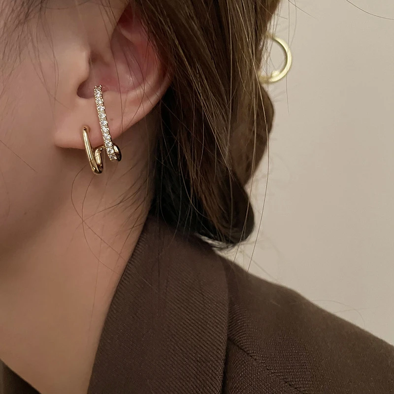 

2022 New Design Irregular U-shaped Gold Color Earrings for Woman Korean Crystal Fashion Jewelry Unusual Accessories Girls