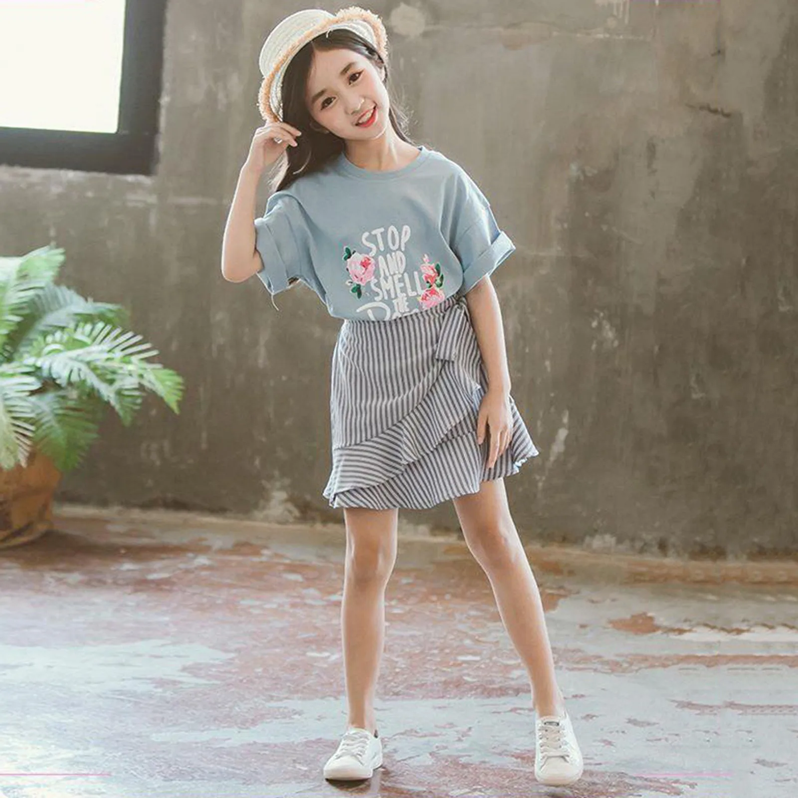 

Комплекты одежды для подростков, летняя одежда для маленьких девочек, Детская футболка с цветочным принтом, топы с коротким рукавом, одежда ...