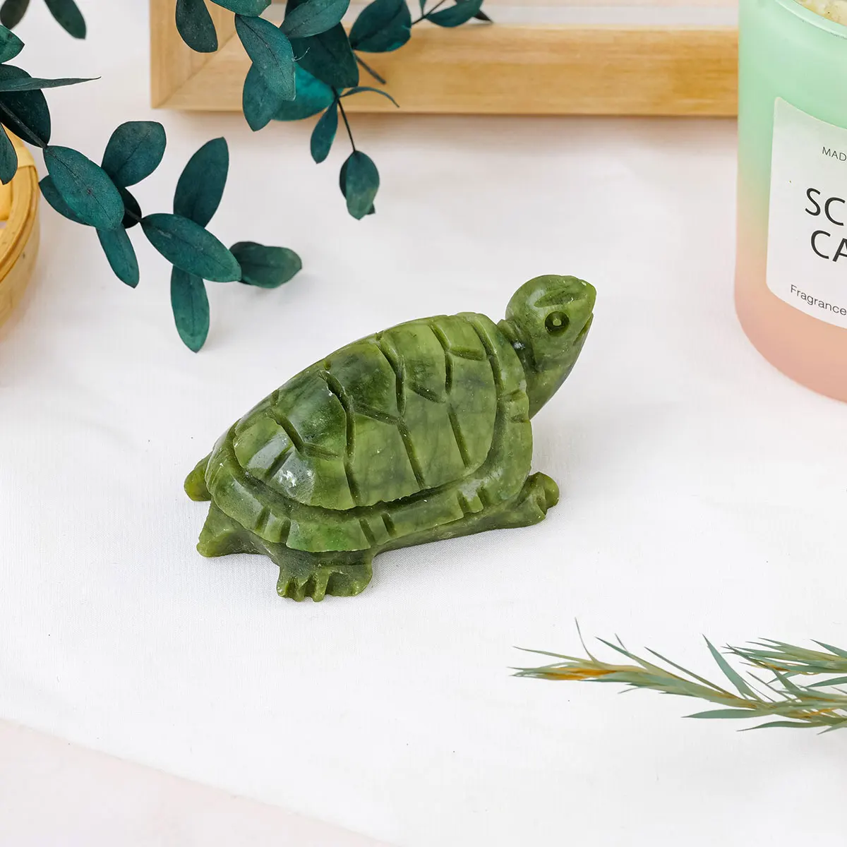 

Статуя черепахи из нефрита Runyangshi