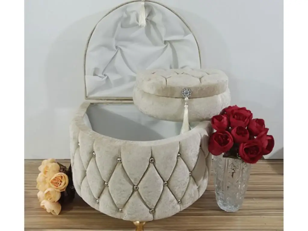 

D Model Tassels 2 Li Dower chest Cappucino