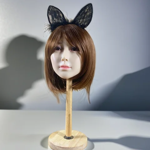 Деревянный кронштейн для головы куклы M16