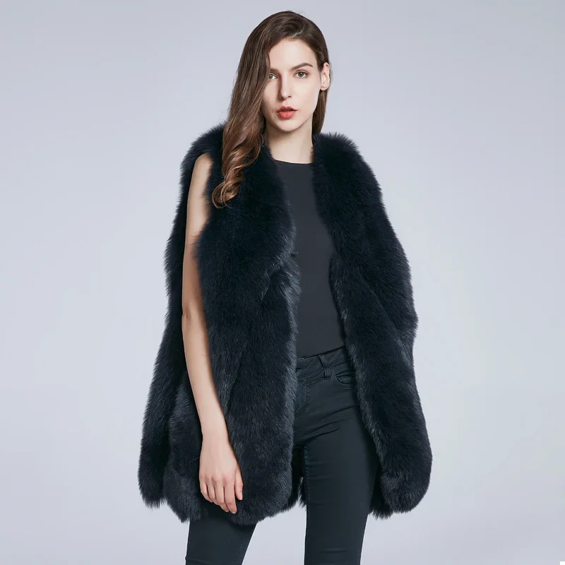 Цельный жилет из лисьего меха