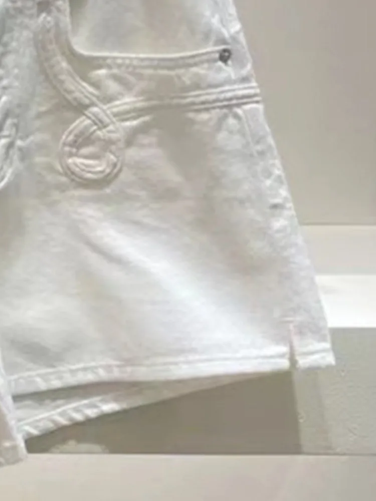 

White Straight Denim Shorts Women All-match Zipper Fly High Waist Fashion Summer 2023 Female Jeans