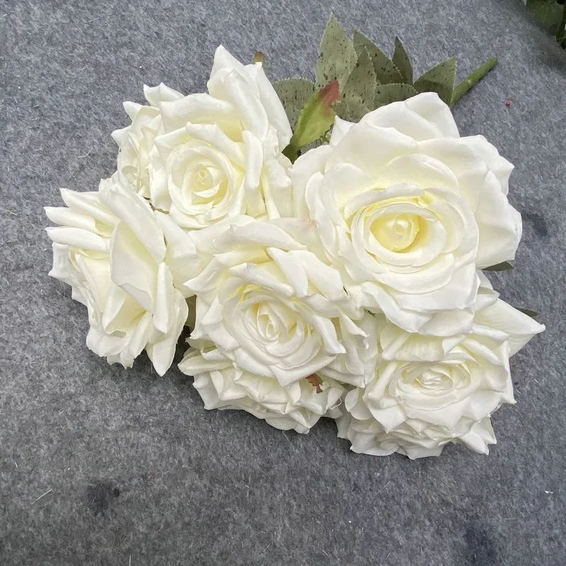 

Искусственная шелковая роза 9-головочная розового цвета