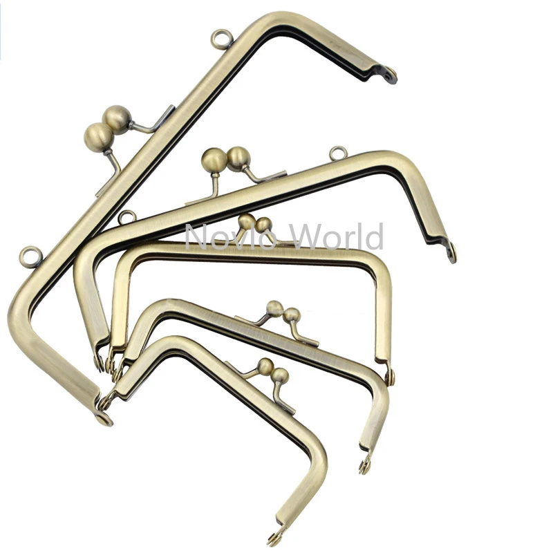 Antique Brass,Llight Gold Metal Frame Kiss Clasp Lock Handles Cat Pattern Purse Handbags Clutch Bags Replacement DIY Accessories