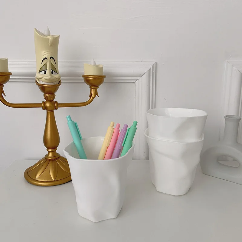 

Kawaii Storage Simple Pen Holder Creative Desktop Small Trash Can Cute Stationery Storage Box for Students Desk Accessories