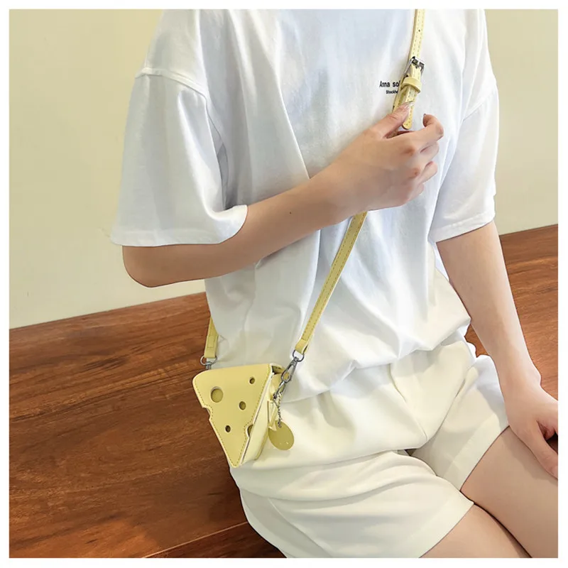 Stylish Purses Novelty Cheese Pattern Crossbody Bag Women Creatively Holes Design Shoulder Bag 2023 Trend Personality Handbags
