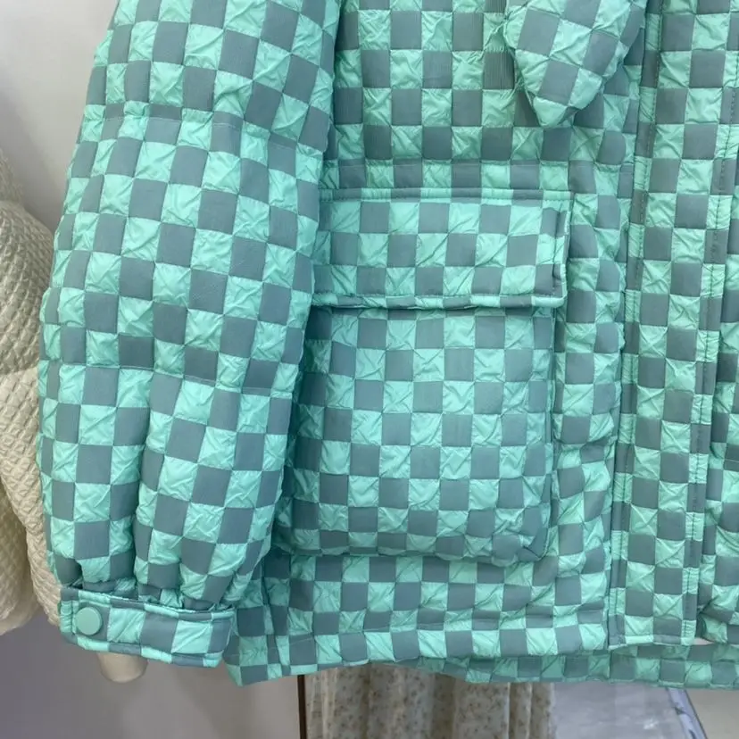 2023 New Winter Hooded Thickening Jacket Women Lattice White Duck Down Short Warm Coat Pockets Buttons Outwaist Tops M56
