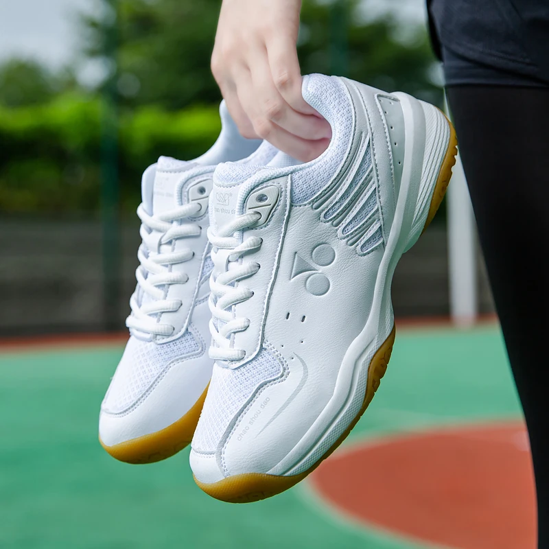 

New Breathable Badminton Shoes Womens Tennis Shoes Size 35-44 Light Weight Badminton Sneakers Anti Slip Table Tennis Sneakers