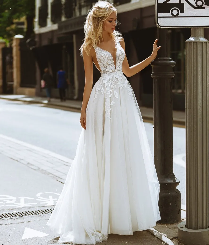 

Sexy Boho Wedding Dress for Women 2023 V-neck Lace Appliques Open Back Nude Beach Bridal Gowns Vestido De Noiva