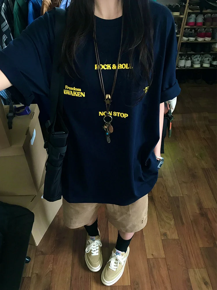 

Тяжелая женская футболка с коротким рукавом, свободная Корейская версия, новинка 2023, летний женский топ с коротким рукавом, дизайнерская нишевая футболка