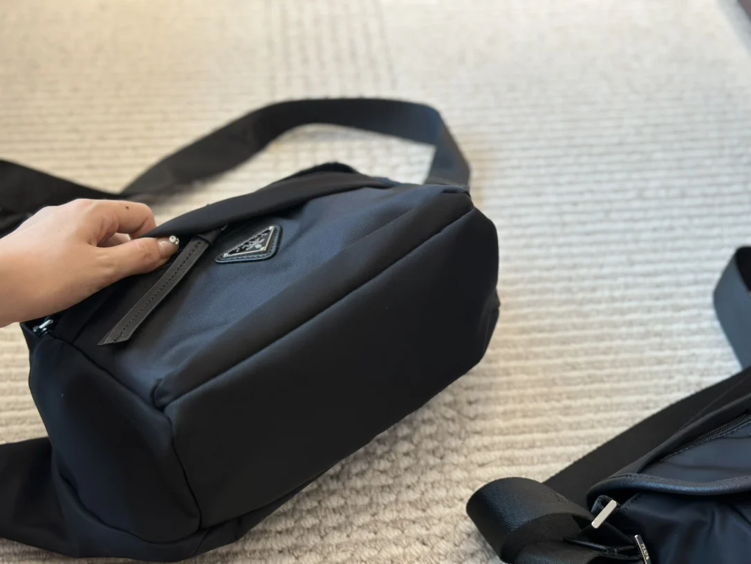 в стиле PRADA новая женская сумка кошелек через плечо сумка-мессенджер подмышками