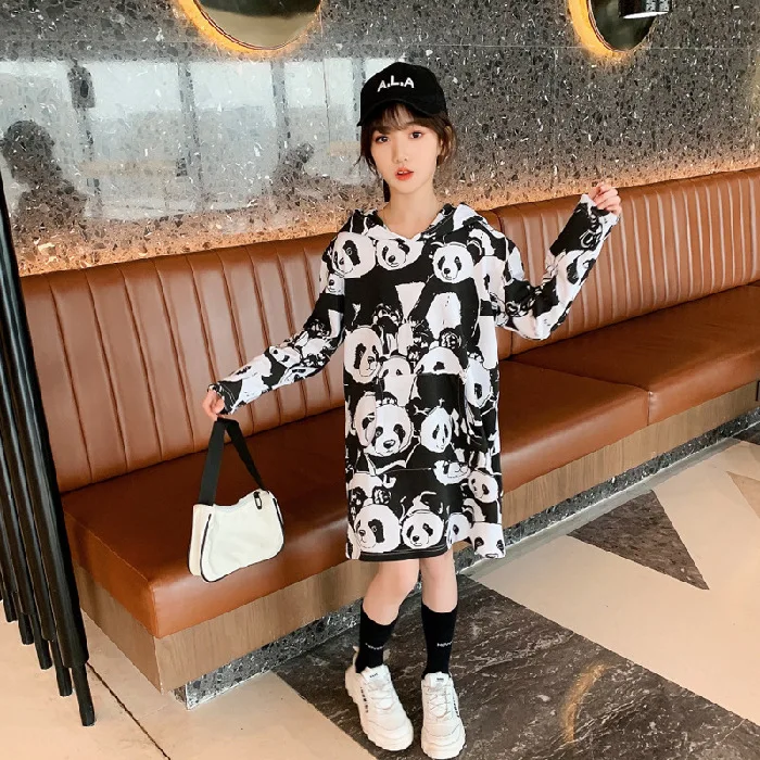 

Детское платье-пачка с капюшоном, с принтом панды
